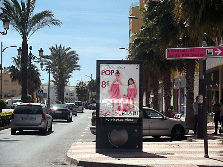 Trabajos de Kiabi, publicidad exterior, Aguadulce, Roquetas, Vícar