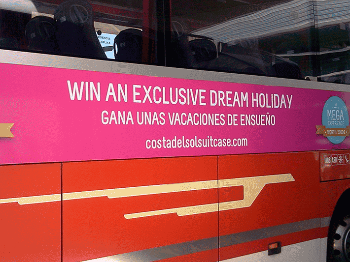 publicidad en autobuses metropolitanos