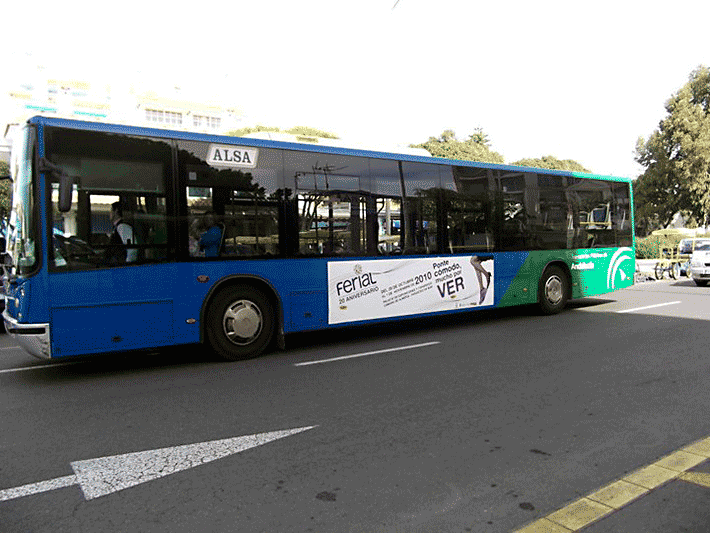 Publicidad en autobuses urbanos